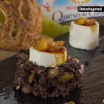 Revuelto de morcilla, manzana caramelizada y queso de cabra President