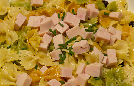 Ensalada de pasta al curry