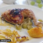 Pollo asado con uvas y naranjas